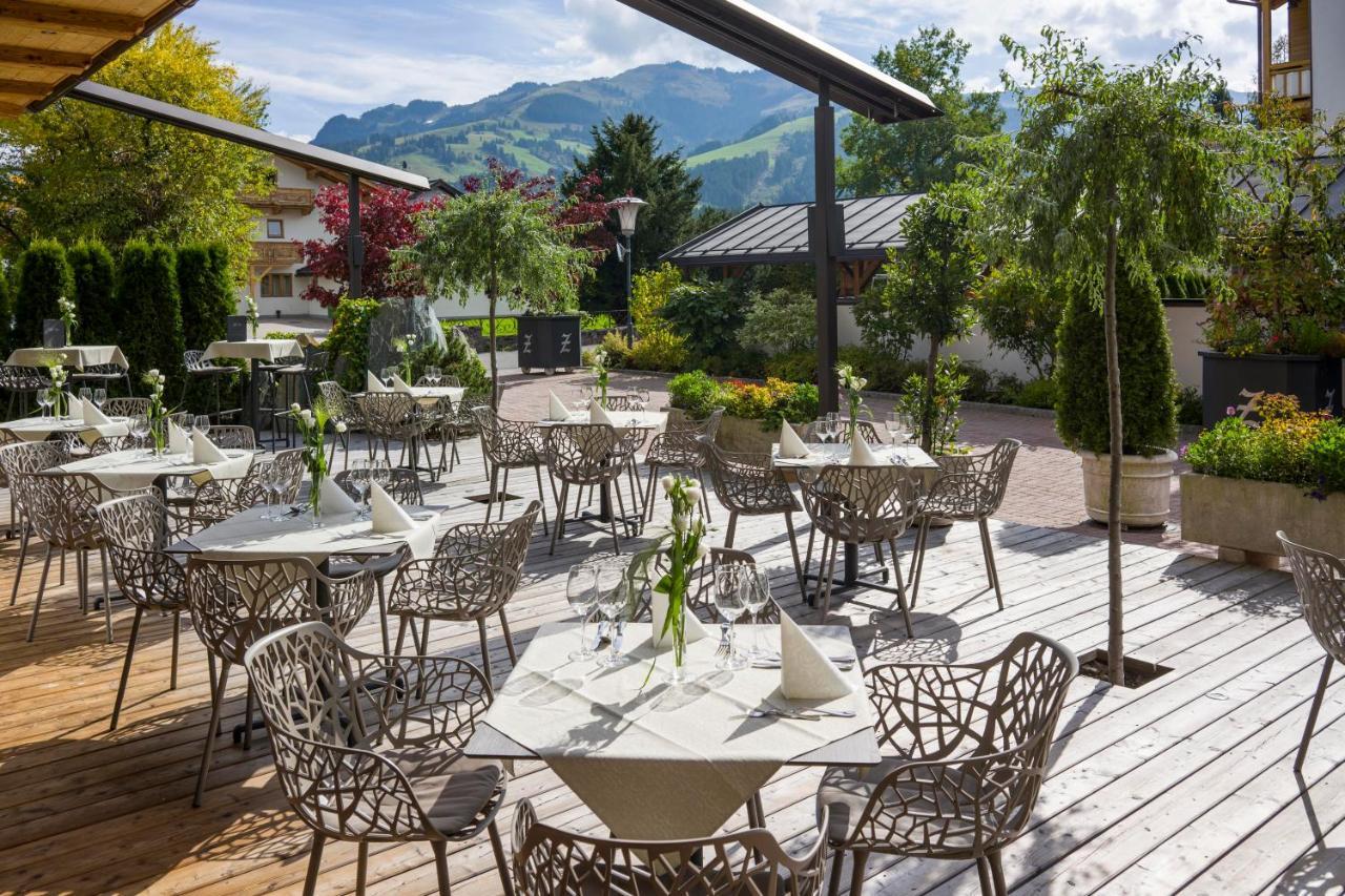 Hotel Zentral ****Superior Kirchberg in Tirol Exteriör bild