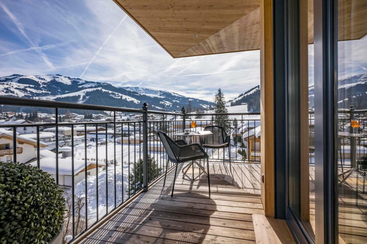Hotel Zentral ****Superior Kirchberg in Tirol Exteriör bild