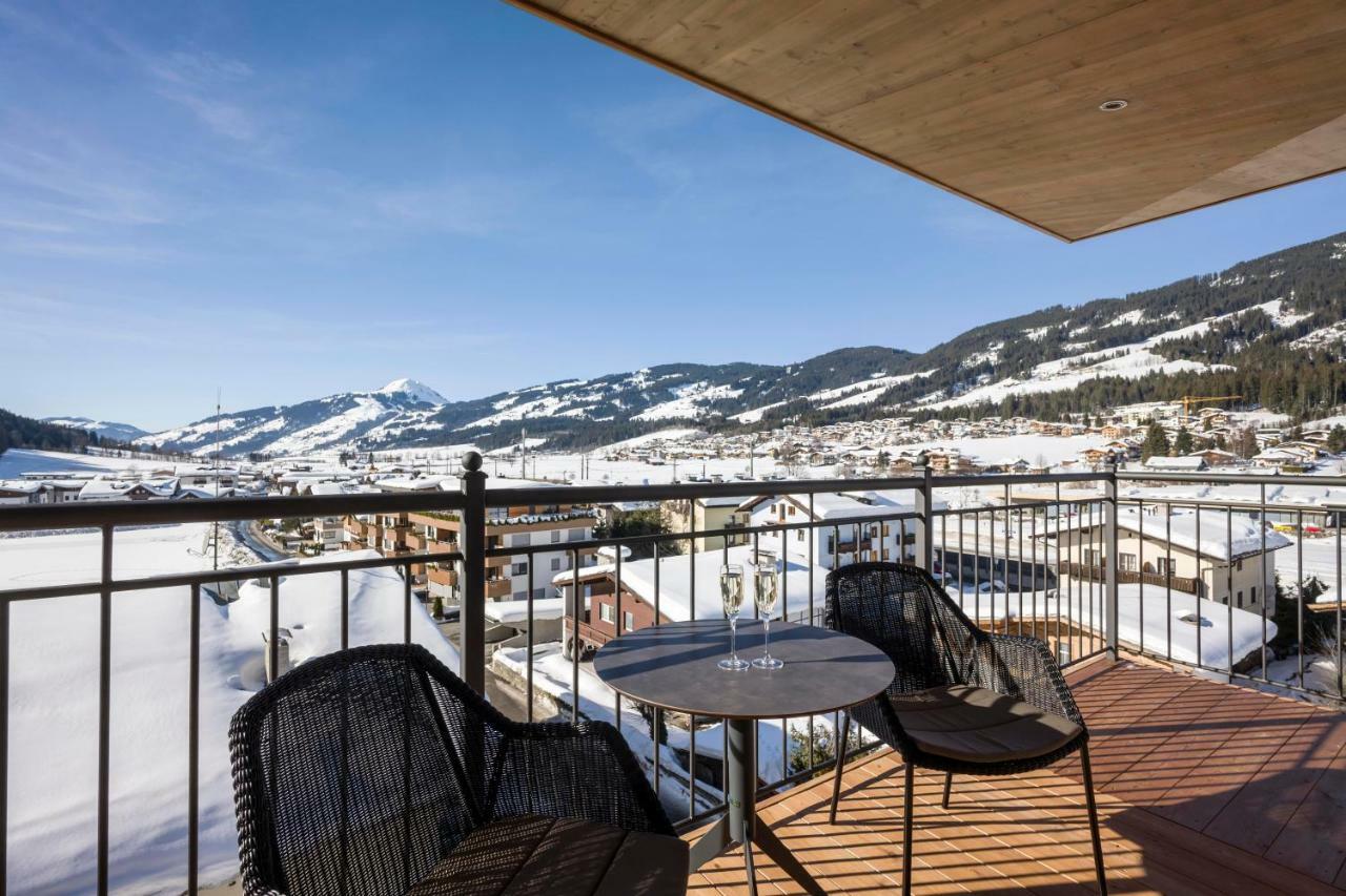 Hotel Zentral ****Superior Kirchberg in Tirol Exteriör bild